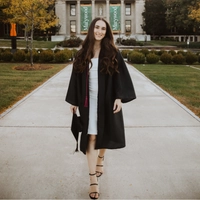 a profile photo of Isabella Parker