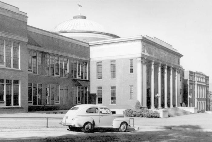 a black and white picture of the arts building from 1928