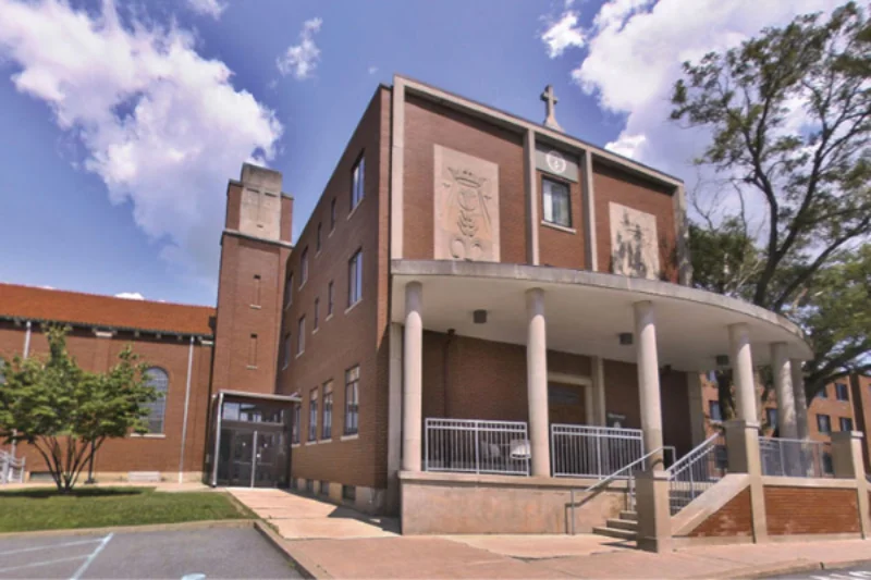 A daytime view of the front of Marywood Swartz Spirtual Center