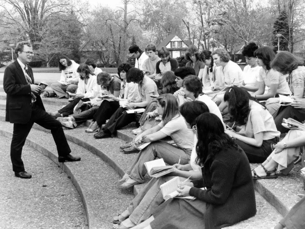 memorialcommons-1981.jpeg