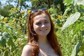 Jillian Carroll '24, Art Therapy Student Using Art to Change the World