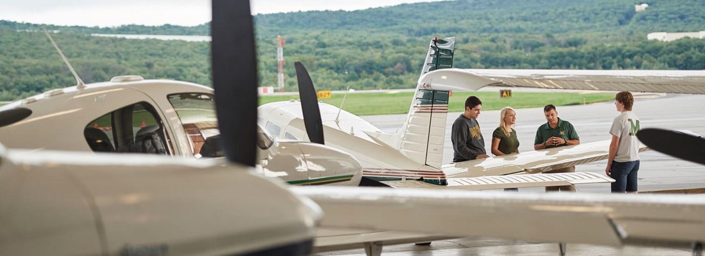 Aviation students Aviation Club Members Volunteer at Air Show